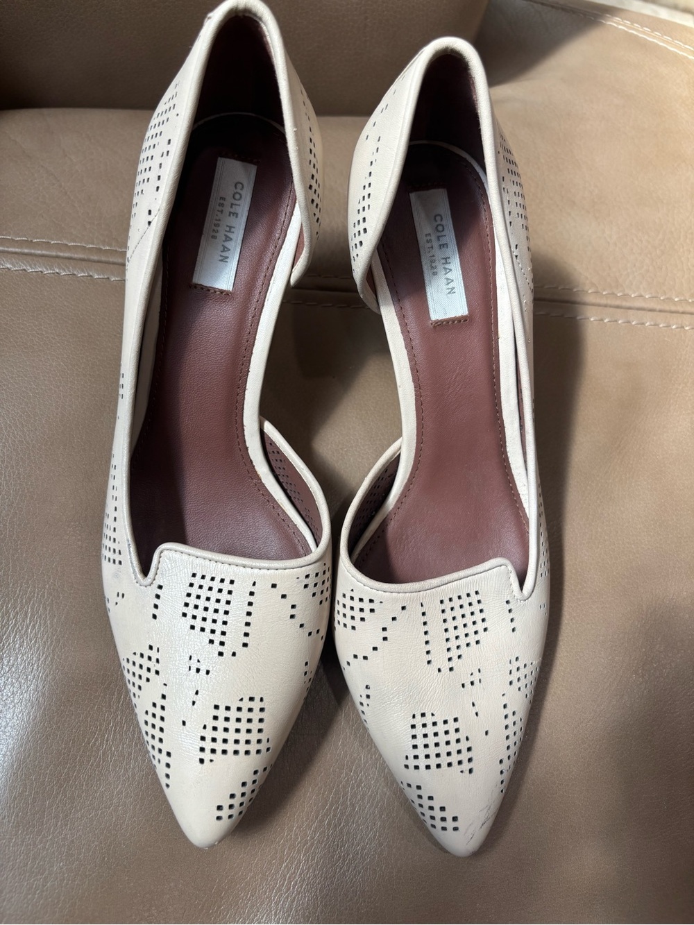 Cole Haan Neala Pointed Toe Pump in Light Beige 2 inch heels - Picture 2 of 7